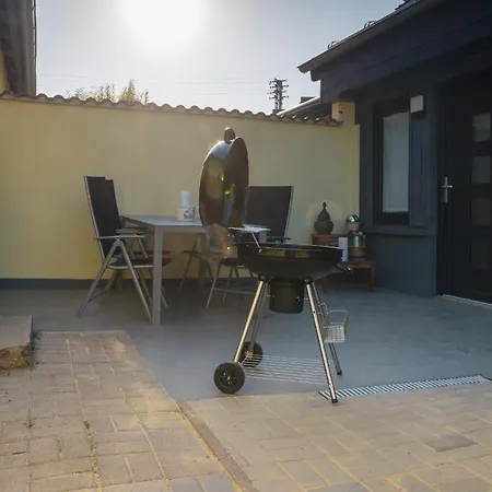 Zur Lore 13 Nyaraló