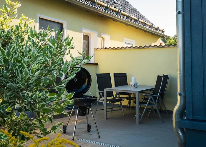 Semesterbostad Zur Lore 13 *